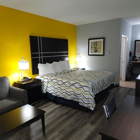 Executive Inn And Suites Tyler Εξωτερικό φωτογραφία